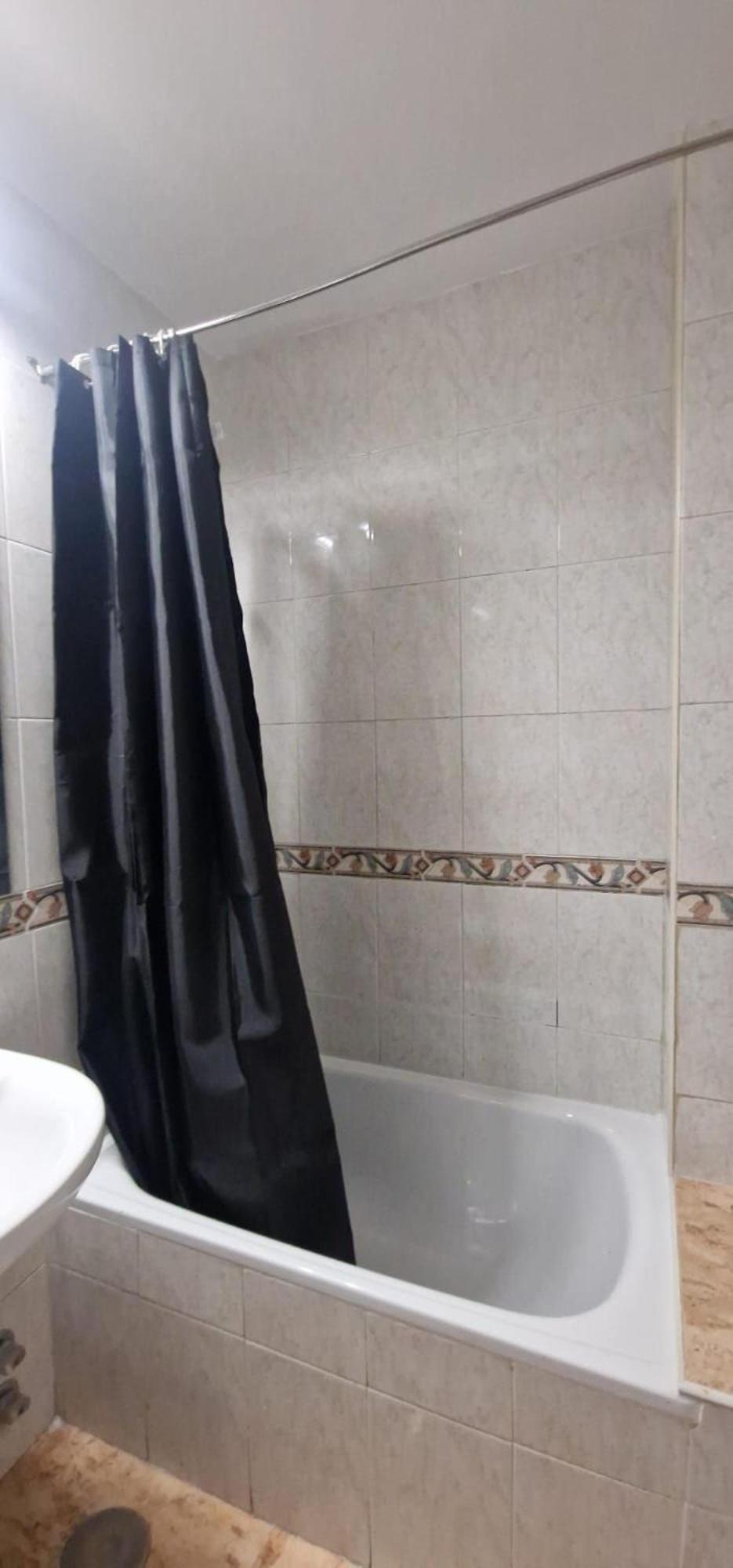 Hostal El Torero Alcala de Henares Exterior photo